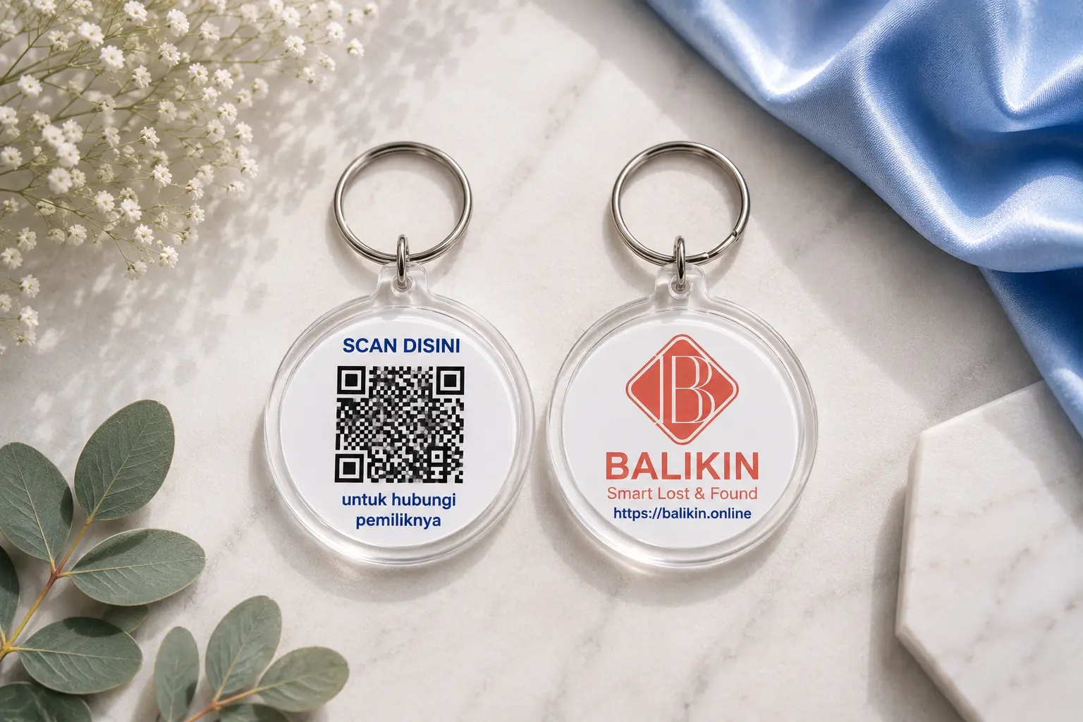 Contoh gantungan kunci akrilik Balikin